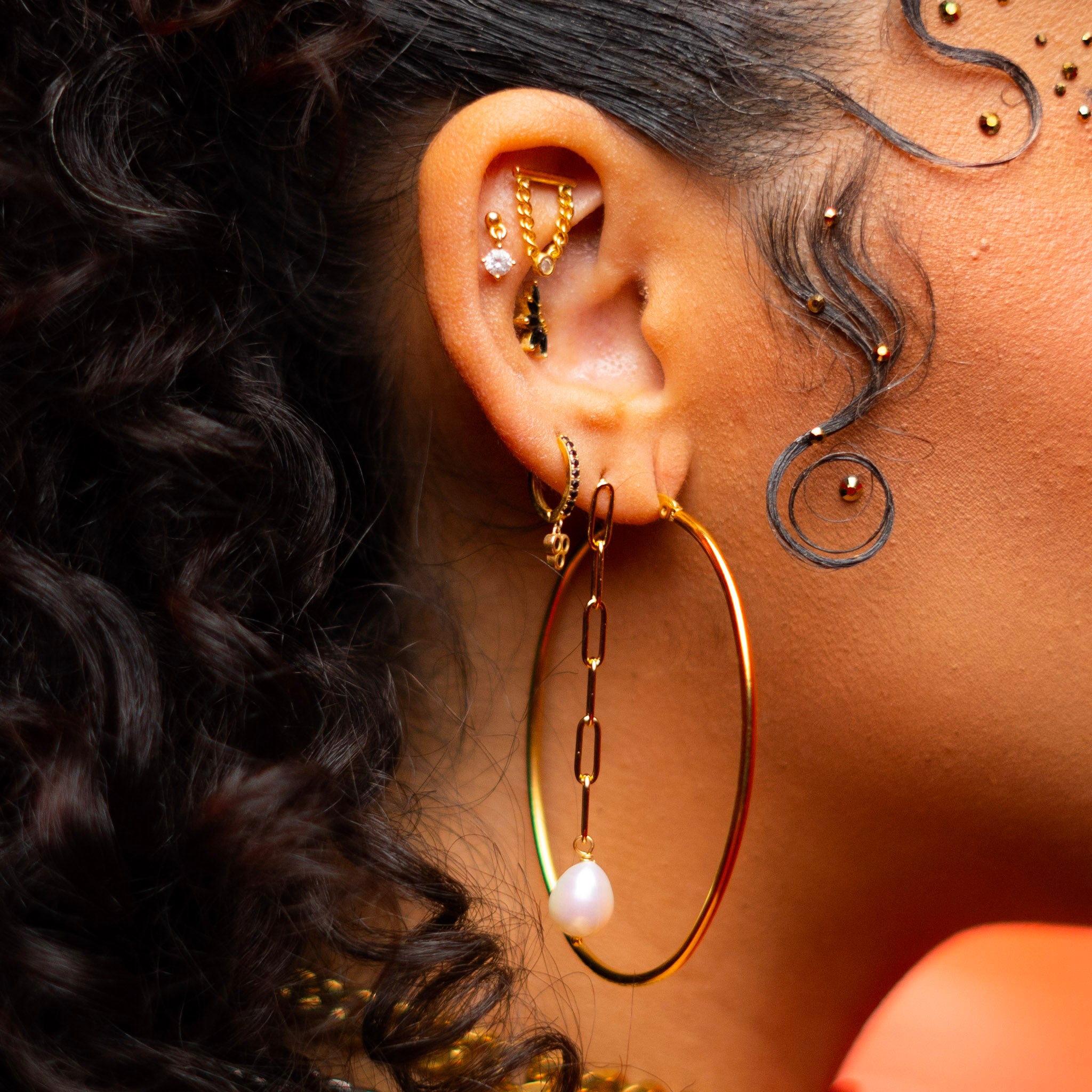 Oval Gold Hoop